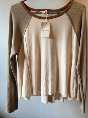 Hem & Thread Two-Tone Cream and Brown Long Sleeve Raglan Top